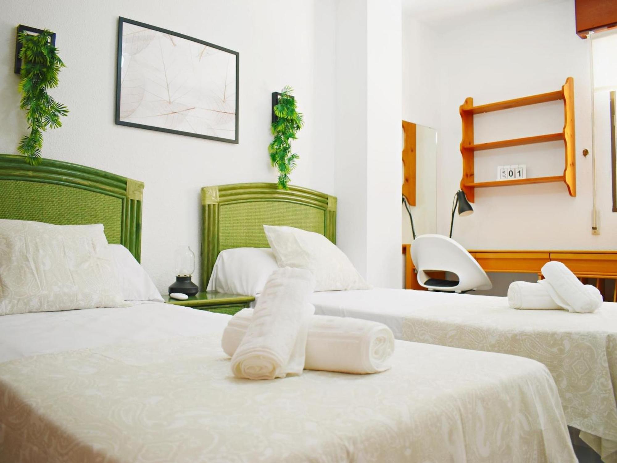 Amplio Y Luminoso Apartamento Cerca Del Centro Y La Playa Con Piscina Y Parking Privado Málaga Dış mekan fotoğraf