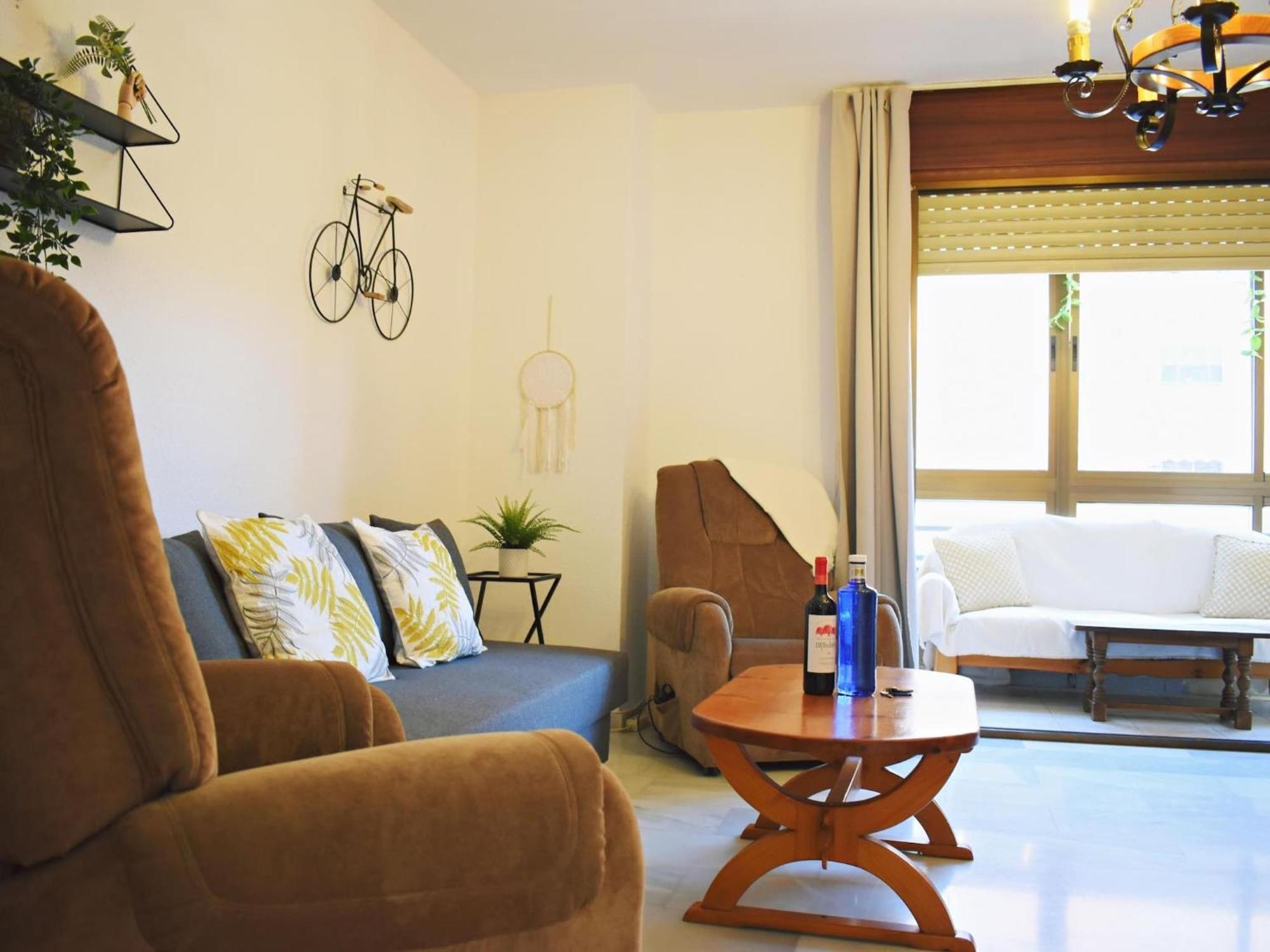 Amplio Y Luminoso Apartamento Cerca Del Centro Y La Playa Con Piscina Y Parking Privado Málaga Dış mekan fotoğraf