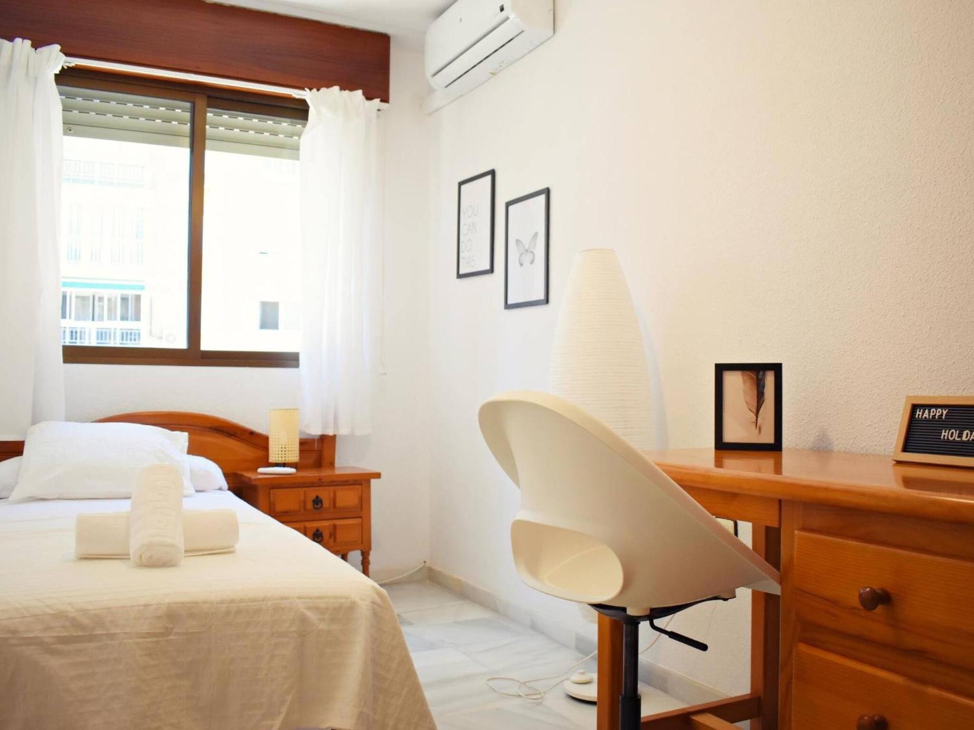 Amplio Y Luminoso Apartamento Cerca Del Centro Y La Playa Con Piscina Y Parking Privado Málaga Dış mekan fotoğraf