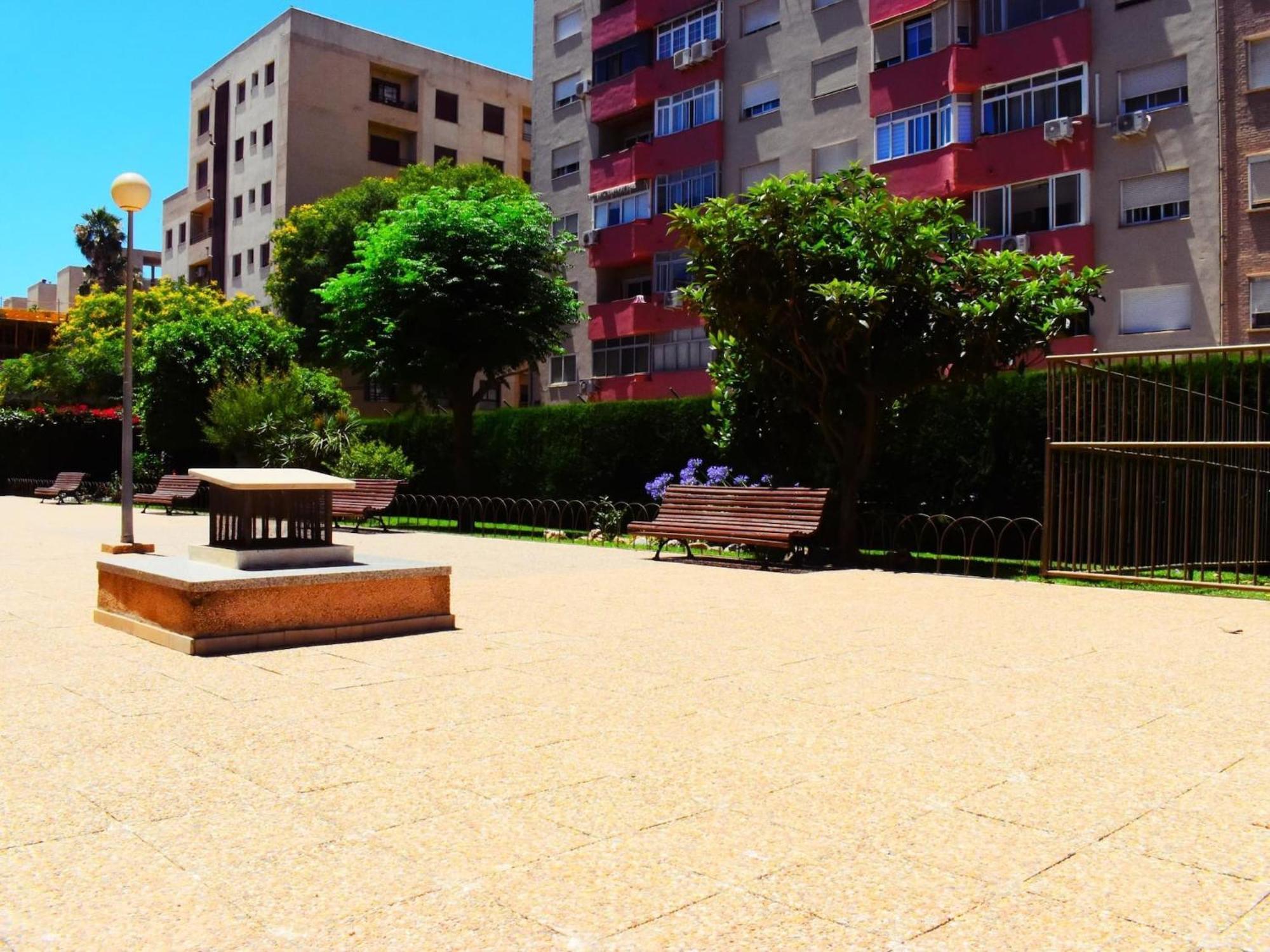 Amplio Y Luminoso Apartamento Cerca Del Centro Y La Playa Con Piscina Y Parking Privado Málaga Dış mekan fotoğraf